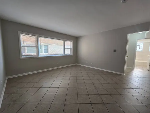 837 Lathrop AVE #GW, Forest Park, IL 60130