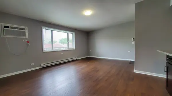 926 Dunlop AVE #308, Forest Park, IL 60130