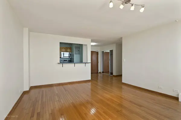 5740 N Sheridan RD #15E, Chicago, IL 60660