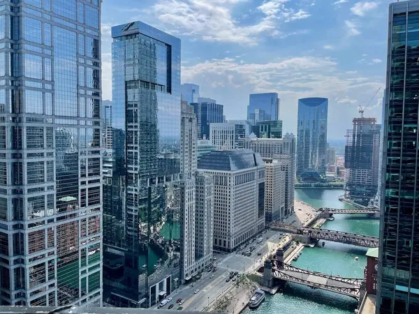300 N State ST #4403, Chicago, IL 60654