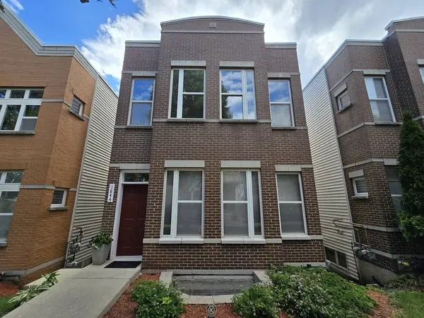 1844 N Lockwood AVE #B