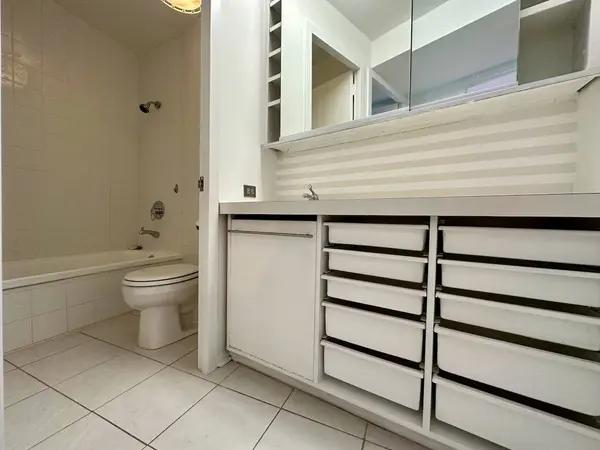 300 N State ST #3734, Chicago, IL 60654