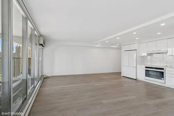 300 N State ST #3827, Chicago, IL 60654