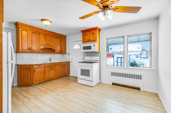 24-44 Ericsson St, East Elmhurst, NY 11369