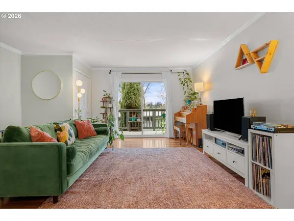 1025 SW BERTHA BLVD #3, Portland, OR 97219