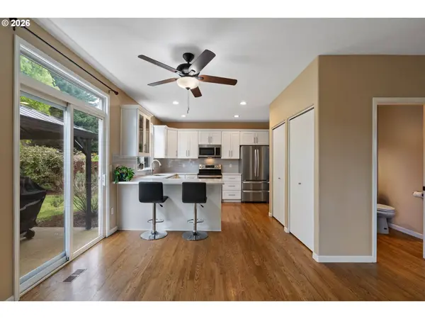 18214 SE 16TH ST, Vancouver, WA 98683