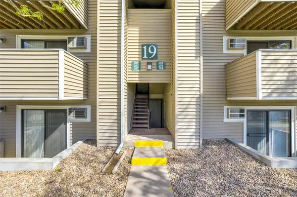 10150 E Virginia AVE #19-208, Denver, CO 80247
