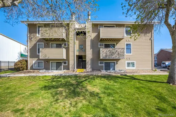 10150 E Virginia AVE #19-208, Denver, CO 80247