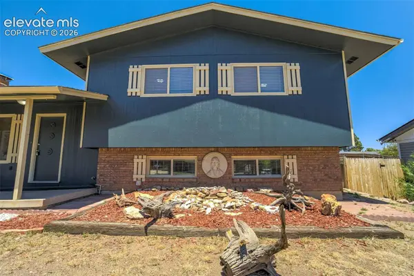 6782 Dale Road, Colorado Springs, CO 80915