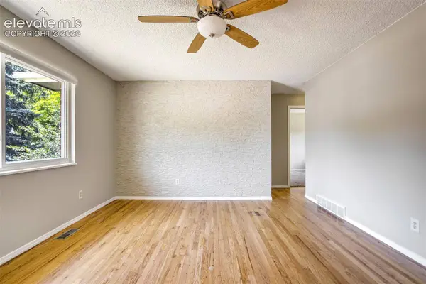 326 Cielo Vista Street, Colorado Springs, CO 80911