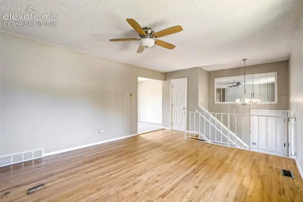 326 Cielo Vista Street, Colorado Springs, CO 80911