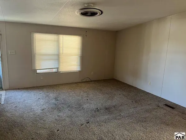 271 Countryside Dr, Pueblo West, CO 81007