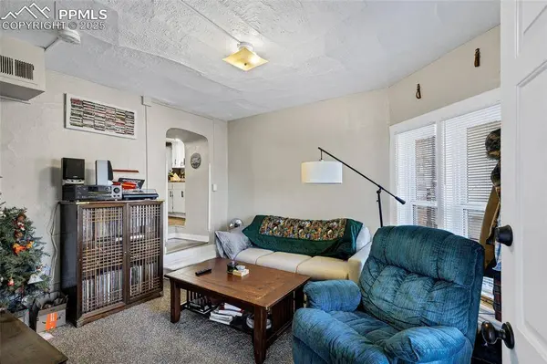 1125 Manitou AVE, Manitou Springs, CO 80829