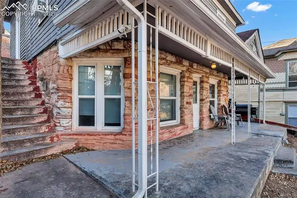 1125 Manitou AVE, Manitou Springs, CO 80829
