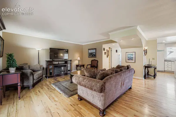 5206 Kissing Camels Drive #B5, Colorado Springs, CO 80904