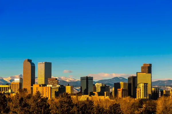 feature image of Who I Help Most With Downsizing—and Why (The Right-Sizers of Littleton + Denver Metro)
