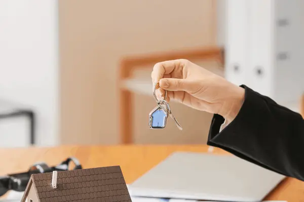 feature image of Working With Kim and Amber—How Our Process Is Different for Littleton Buyers and Sellers