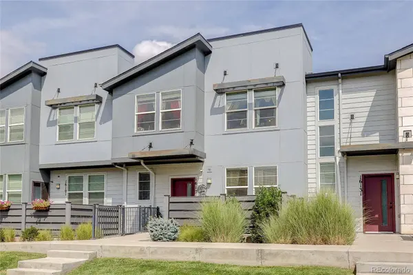 16121 Bolling DR, Denver, CO 80239
