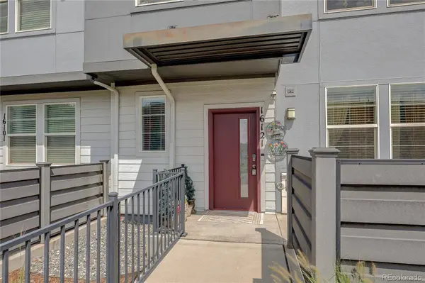 16121 Bolling DR, Denver, CO 80239