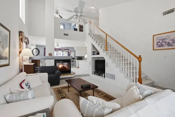 20054 E 49th Pl, Denver, CO 80249-7504