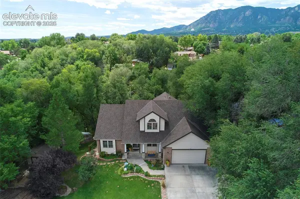 423 Chamberlin Place, Colorado Springs, CO 80906