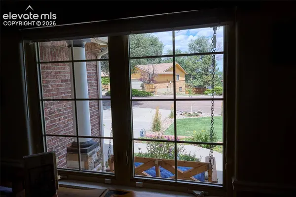 423 Chamberlin Place, Colorado Springs, CO 80906