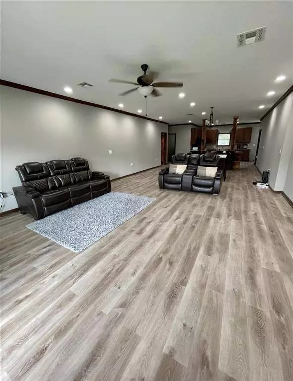 339 Crystal LN, Ragley, LA 70657