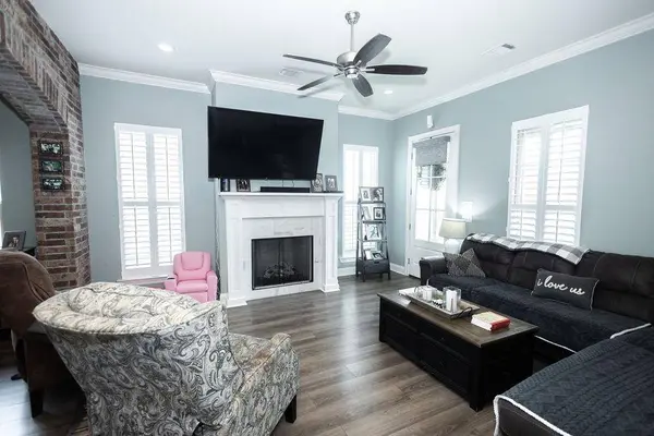 4992 Haygood Pt PT, Iowa, LA 70647