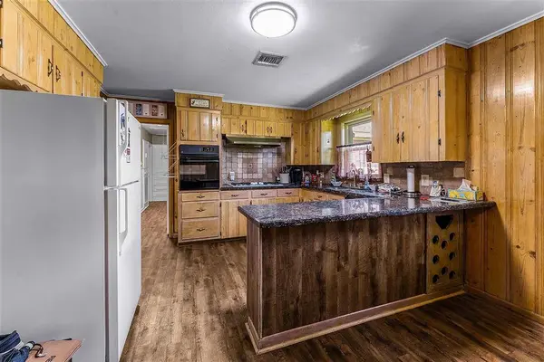 1107 Mitchell St ST, Lake Charles, LA 70607