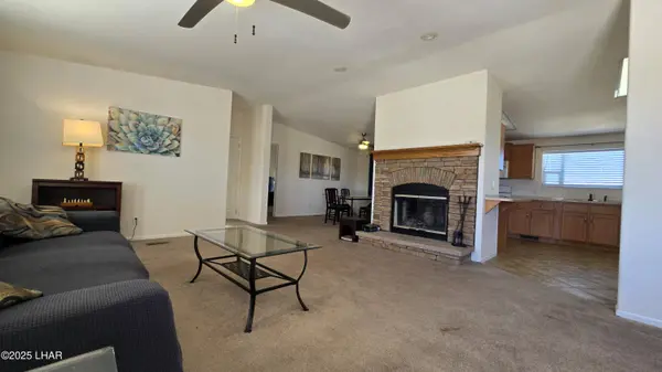 5558 E Red Barrel Rd, Yucca, AZ 86438