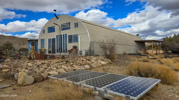 6962 E Black Kettle Dr, Yucca, AZ 86438