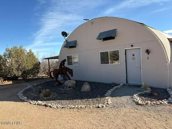 6962 E Black Kettle Dr, Yucca, AZ 86438