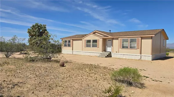 5558 E Red Barrel RD, Yucca, AZ 86438