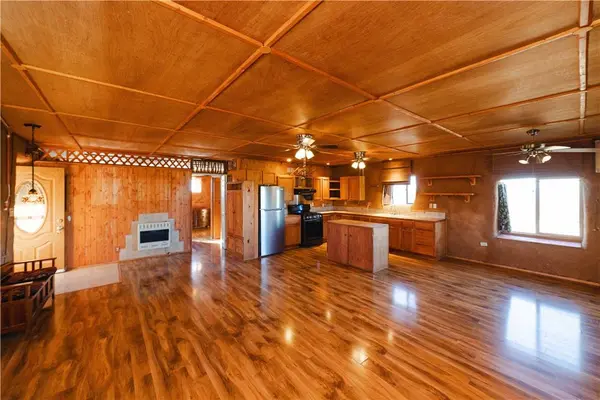 19816 S Gold Mine RD, Yucca, AZ 86438