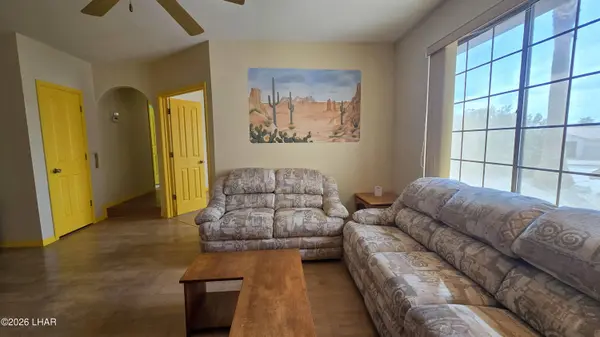 2846 El Dorado Ave N, Lake Havasu City, AZ 86403