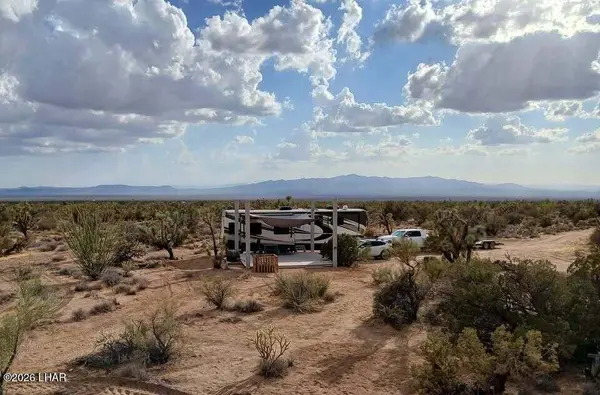 19006 S Cattle Crossing Rd, Yucca, AZ 86438