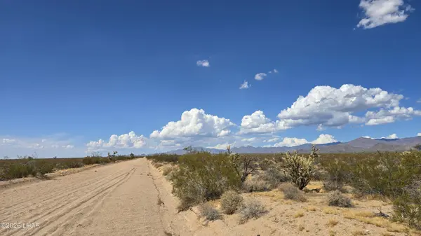 123-12-004 S Wild Bill Rd, Yucca, AZ 86438