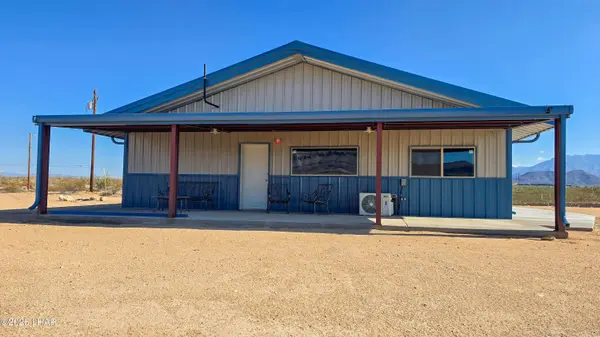 4302 W Speedway Rd, Yucca, AZ 86438