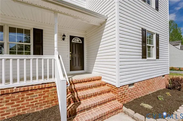 3701 Westbriar LN, Dinwiddie, VA 23803