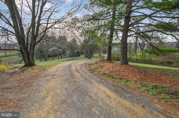 40246 THOMAS MILL RD, Leesburg, VA 20175