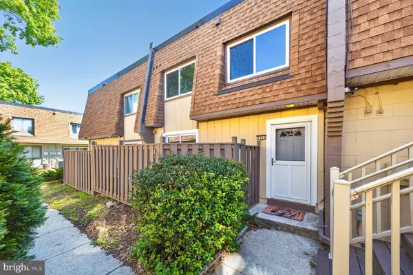 3948 SONORA PL #88D, Alexandria, VA 22309