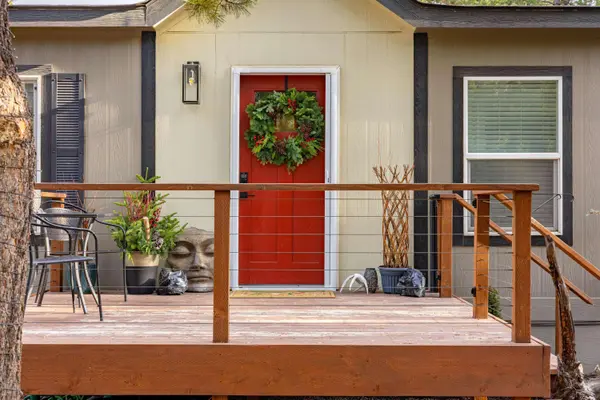 53740 Pradera PL, La Pine, OR 97739