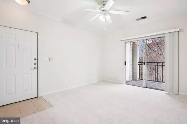 12921 CENTRE PARK CIR #303, Herndon, VA 20171