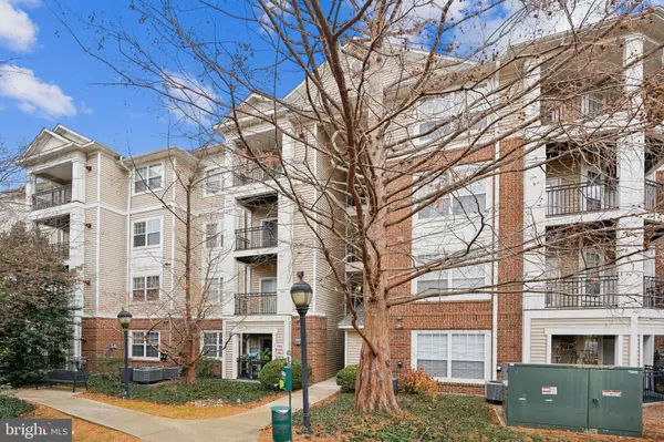12921 CENTRE PARK CIR #303, Herndon, VA 20171