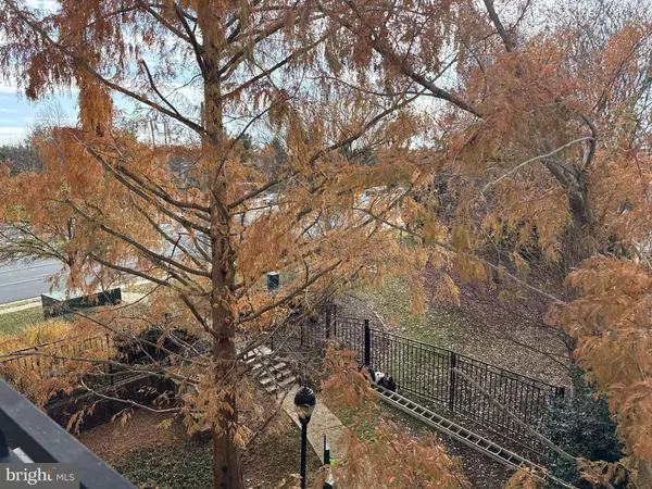 12921 CENTRE PARK CIR #303, Herndon, VA 20171