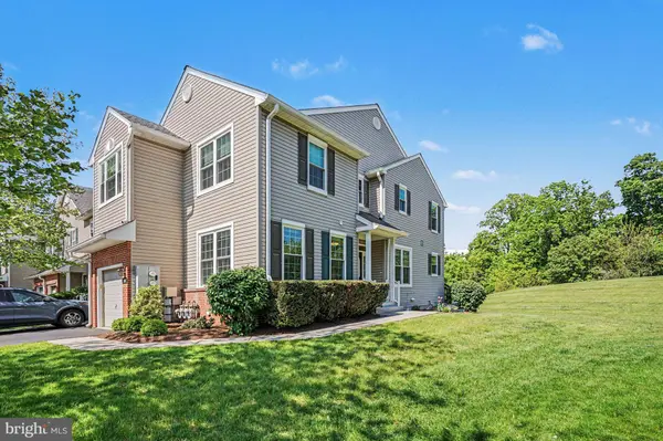 406 NOTTINGHAM LN, Collegeville, PA 19426