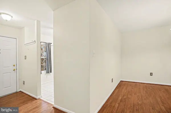 205 VALLEY STREAM LN #205, Chesterbrook, PA 19087