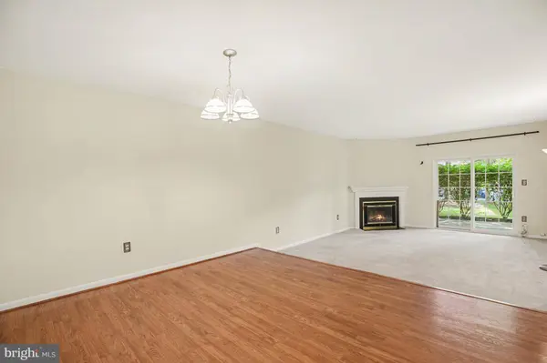 205 VALLEY STREAM LN #205, Chesterbrook, PA 19087