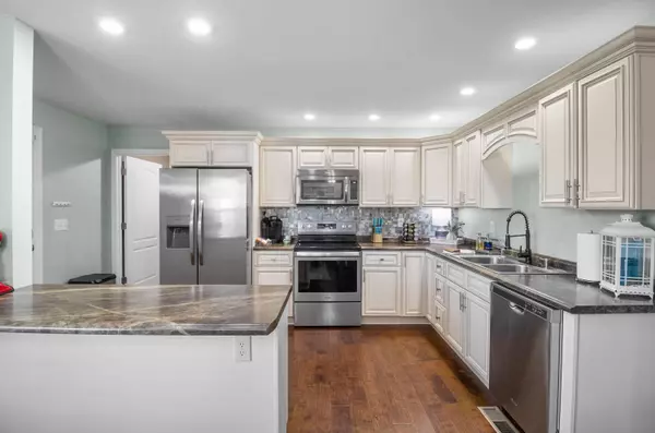 3367 Barbourville Road, London, KY 40744