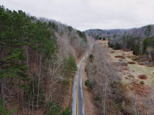 9999 Robinson Creek Road, Manchester, KY 40962